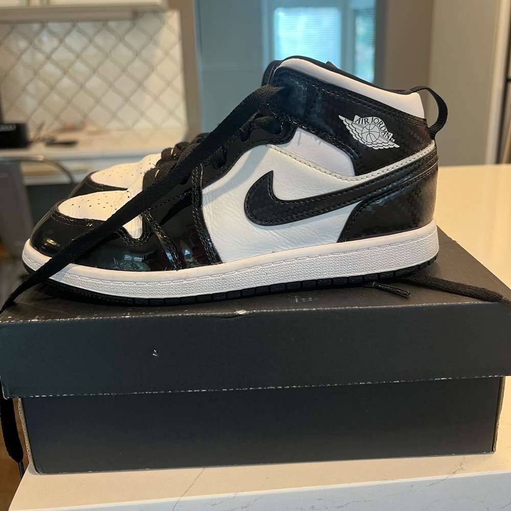 Jordan 1 Mis SE ASW youth size 3